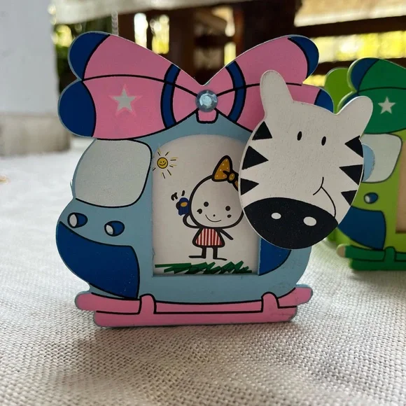 Cute Wooden Pen-stand, set of 2 - Picture 2 of 5